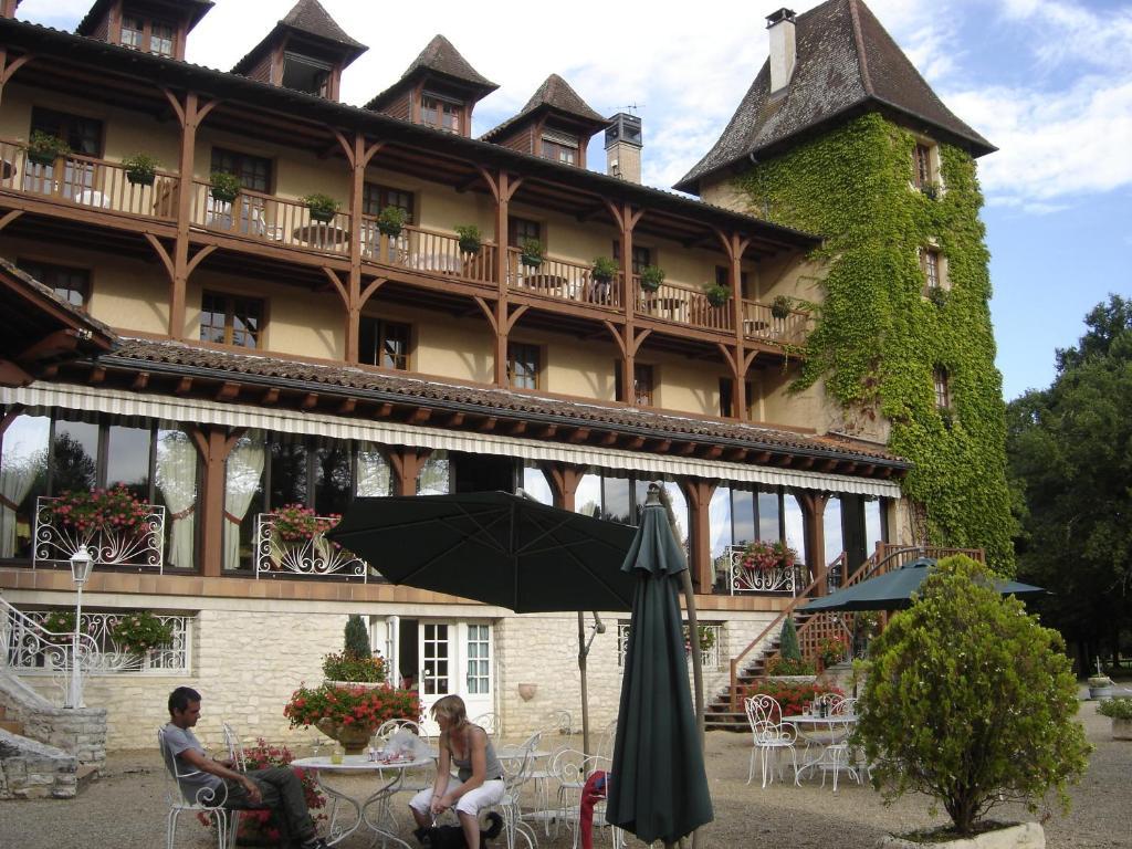 Hotel Restaurant L'Ecluse Antonne-et-Trigonant Luaran gambar