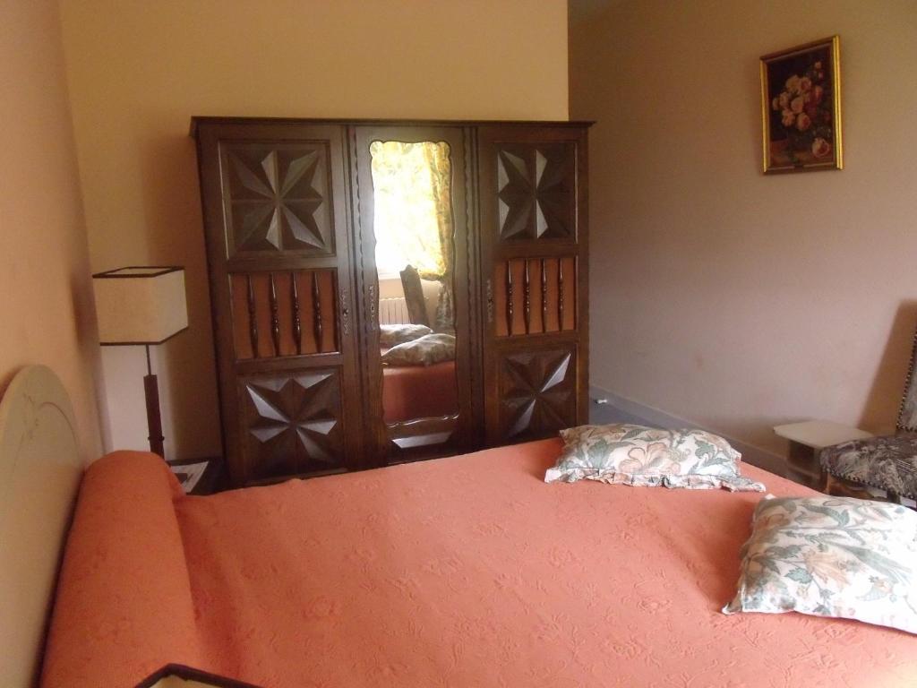Hotel Restaurant L'Ecluse Antonne-et-Trigonant Bilik gambar